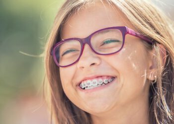 เด็กจัดฟันต้องมีผู้ปกครองหรือไม่